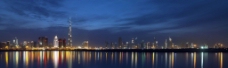 上海城市迪拜海平面上城市夜景图片