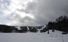 志贺高原滑雪场图片